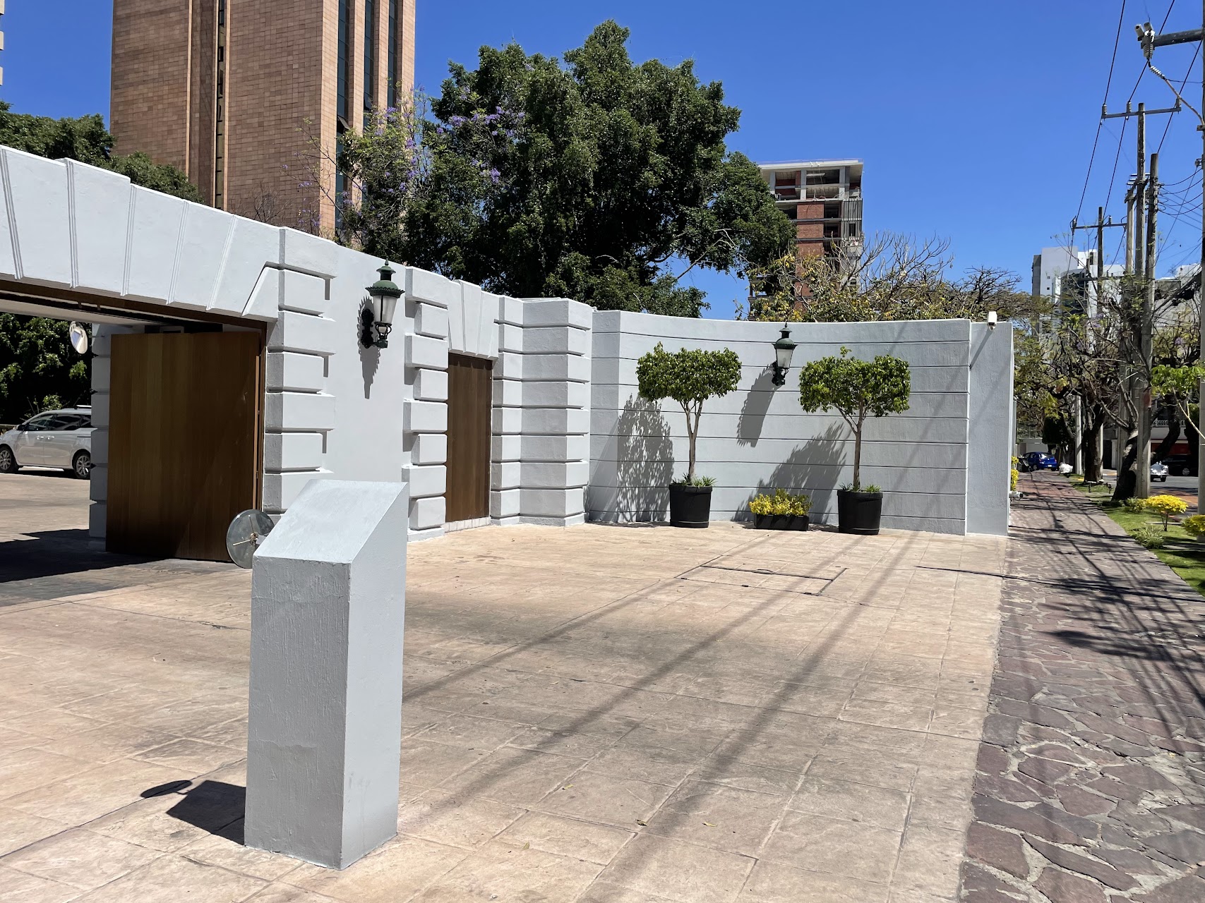 Mar Tirreno 95 — vivienda residencial