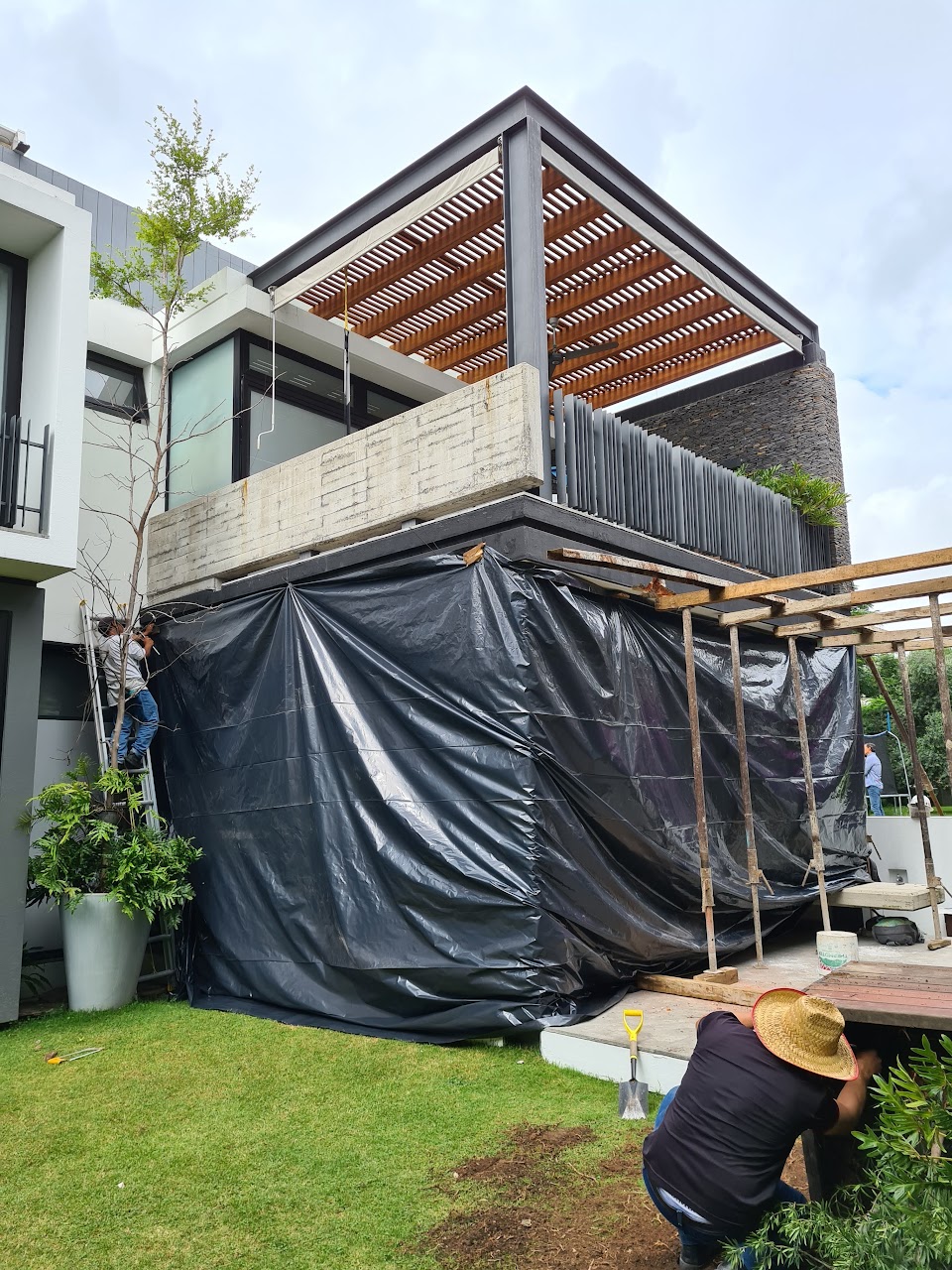 Mixtón Lote 4 — vivienda en obra